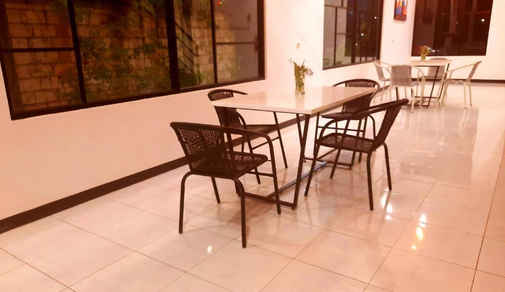 Cozy Stay Kupang Kupang  Esterno foto