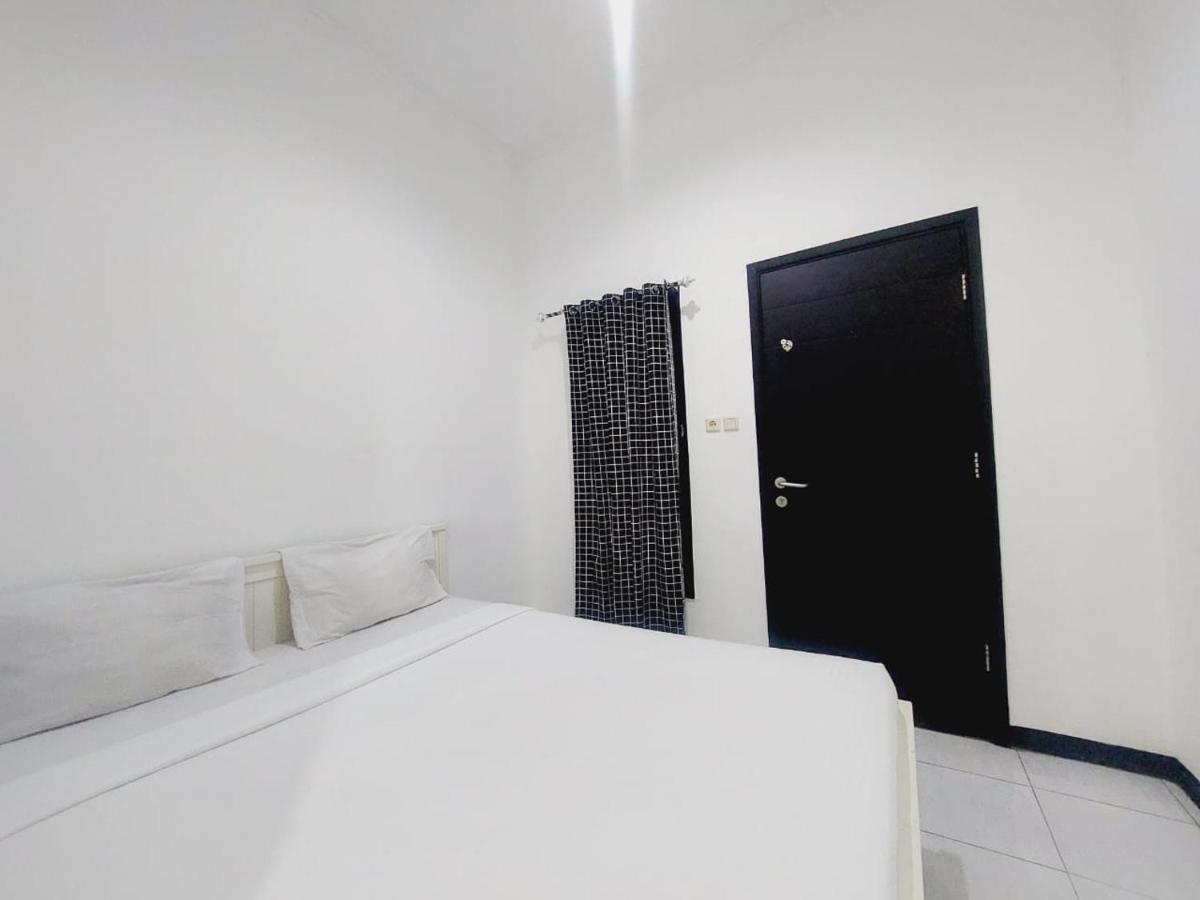 Cozy Stay Kupang Kupang  Esterno foto